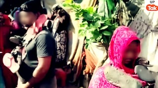 घर आने के बाद से बदल गए पति-पत्नी फिर ये पता चला… पिता ने बेटे-बहू के गले में डाली जूतों की माला, हाथरस में ऐसा क्या हुआ? Hathras, Hathras News, Hathras Viral News, Hathras Viral Video, UP News, UP Viral News, हाथरस, हाथरस न्यूज, हाथरस वायरल न्यूज, हाथरस वायरल वीडियो, यूपी न्यूज, यूपी वायरल न्यूज