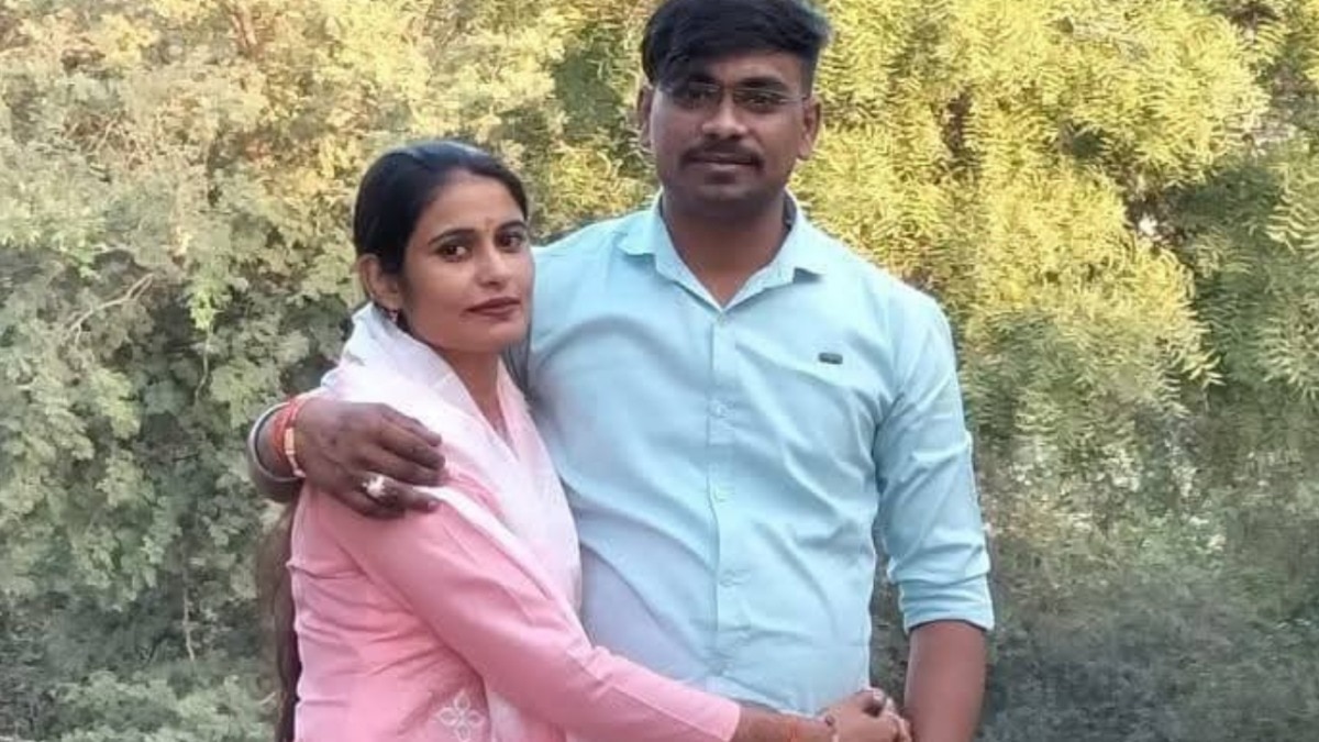 Amethi News: प्रेम जाल में फंसाकर एक साल तक शोषण का आरोप, प्रेमी की बारात रोकने दिल्ली से अमेठी पहुंची युवती फिर हुआ बवाल