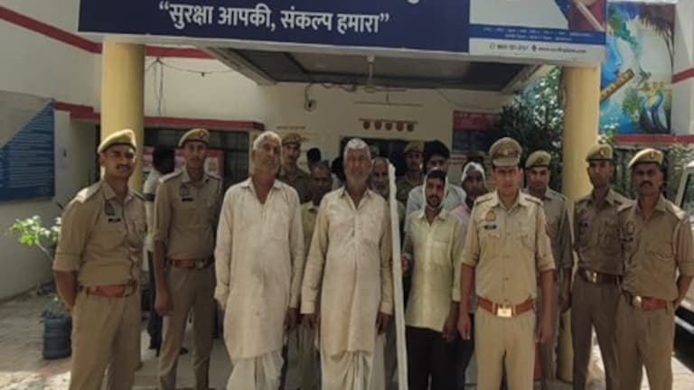 Mathura Crime News हत्या के प्रयास और बलवे में वांछित 9 अभियुक्त गिरफ्तार, जमीन के टुकड़े के लिए आमने-सामने आए थे दो पक्ष Mathura