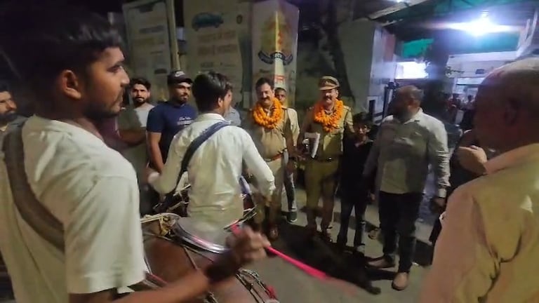 Saharanpur Crime News सहारनपुर: 72 घंटे में पंजाब से सकुशल मिला लापता बालक, मिठाई बंटी, ढोल बजे... Saharanpur