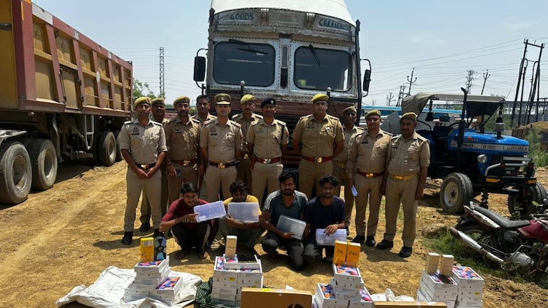 Mathura Crime: मथुरा में अंतरराज्यीय ट्रक चोर गैंग का पर्दाफाश, 90 लाख का इलेक्ट्रॉनिक सामान बरामद Mathura News