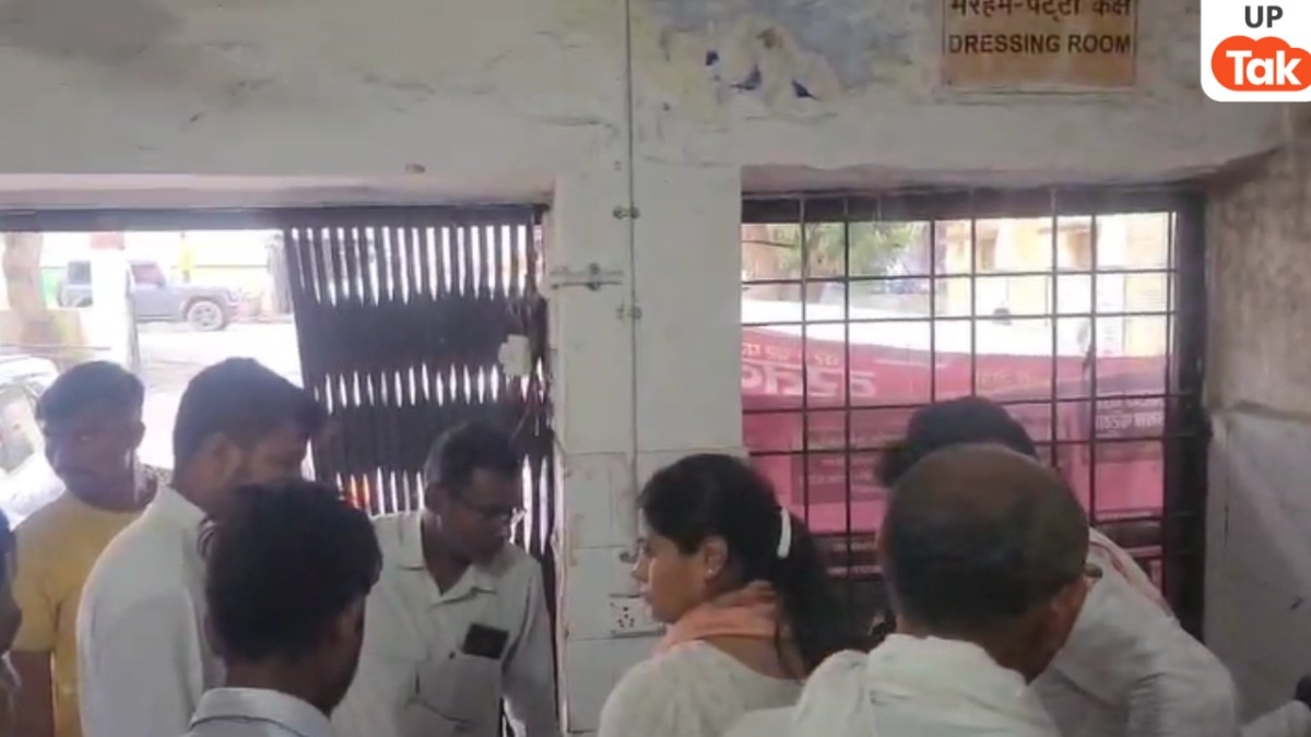 Pallavi Patel accident, Banda road accident, Pallavi Patel convoy accident, Tindwari accident news, UP accident news