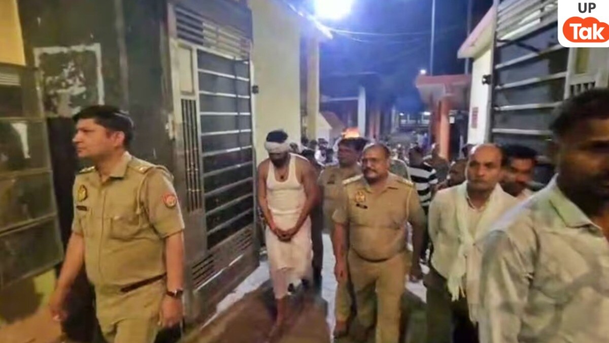 पत्नी मीनू का हो रहा था अंतिम संस्कार, तभी पुलिस ने पति हिमांशु को श्मशान से उठा लिया... झांसी का सनसनीखेज मामला Jhansi Police, Dowry Death Case, Husband Arrested Crematorium, Newlywed Death, Sipri Bazar Jhansi, Jhansi Husband Newlywed Wife, झांसी