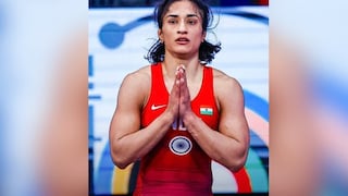 Vinesh Phogat controversy: पहली ही कथित चूक पर विनेश फोगाट पर कार्रवाई, WFI के फैसले पर उठे बड़े सवाल Vinesh Phogat