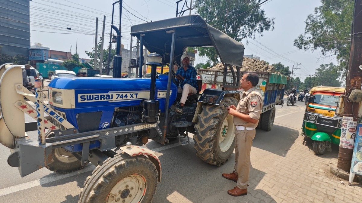 Saharanpur Traffic Action: सहारनपुर में भारी वाहनों पर पुलिस का शिकंजा, 2 लाख से ज्यादा का जुर्माना