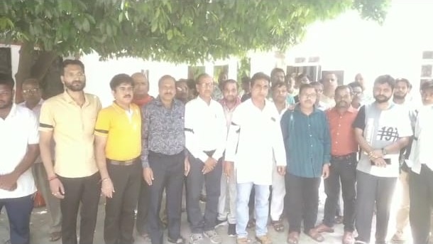  Sitapur Protest : PM के बयान पर भड़के सीतापुर के सर्राफा व्यापारी, बोले- ‘एक साल सोना नहीं खरीदेंगे लोग तो बाजार हो जाएगा बंद
