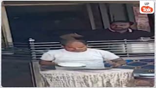 पहले रोटी पर लगाया थूक, फिर तंदूर में सेंका! सहारनपुर के होटल का VIDEO देख भड़के लोग Saharanpur hotel video roti viral video Uttar Pradesh news hotel controversy