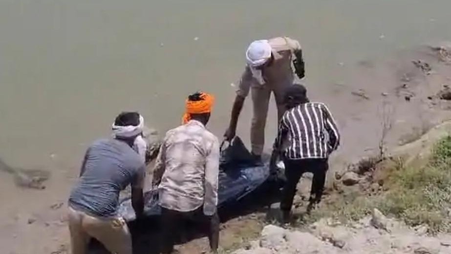 Crocodile Caught In Gonda
