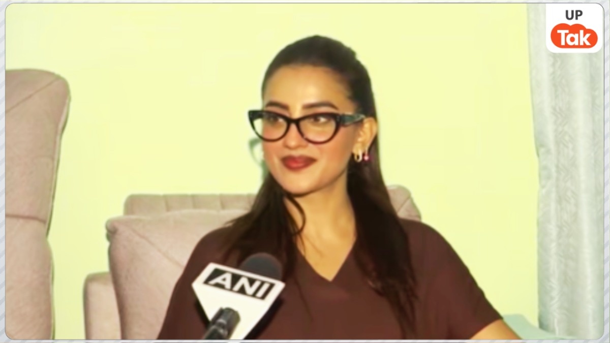 Akshara Singh Bollywood debut