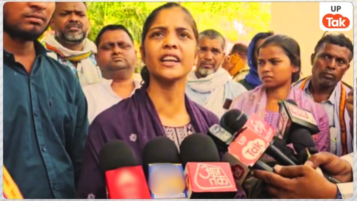 चार बार बुलाने के बाद उनसे मिली... दूल्हा हत्याकांड में मारे गए आजाद बिंद की बहन सौम्या ने अखिलेश यादव से मुलाकात के बाद ये सब बताया Saumya bind