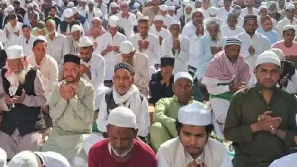 Mathura Eid Clash Today: ईद की नमाज के बाद खूनी संघर्ष, बच्चों के झगड़े में चलीं लाठियां, युवक की मौत से गांव में तनाव
