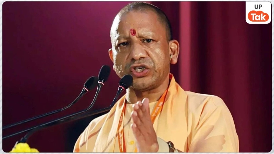 'अब कोई माफिया पिस्तौल लहराकर हिंदुओं को नहीं धमका सकता..', मऊ में पुरानी सरकारों और दंगाइयों पर जमकर गरजे CM योगी
