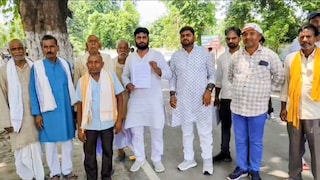 Ballia Flood Alert: गंगा कटान से संकट में नौरंगा गांव, ग्रामीणों ने ठोकर निर्माण तेज कराने की उठाई मांग Ganga Erosion in Ballia