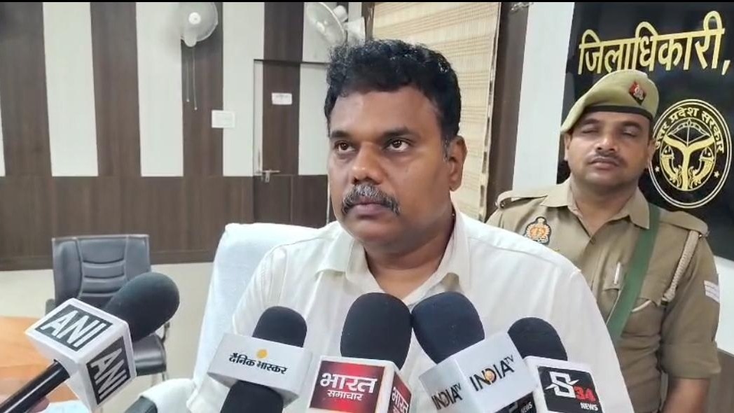  Sitapur News: सीतापुर, नजूल भूमि पर सपा कार्यालय को 15 दिन में खाली करने का आदेश, राजनीतिक हलकों में चर्चा तेज