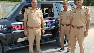 आरक्षी भर्ती परीक्षा में यूपी-112 बनी अभ्यर्थियों की मददगार, तीन छात्राओं को समय पर पहुंचाया परीक्षा केंद्र Amethi Police