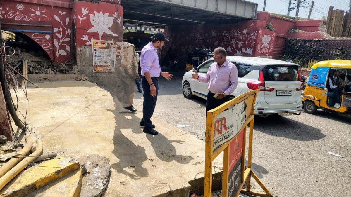 सिटी मजिस्ट्रेट का एक्शन मोड, औचक निरीक्षण में हटवाया यातायात का बड़ा अवरोध