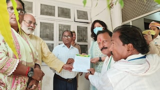 सीतापुर, साधन सहकारी समितियों में भ्रष्टाचार और सचिवों की कमी से किसान परेशान, मुख्यमंत्री को भेजा गया ज्ञापन Sitapur News