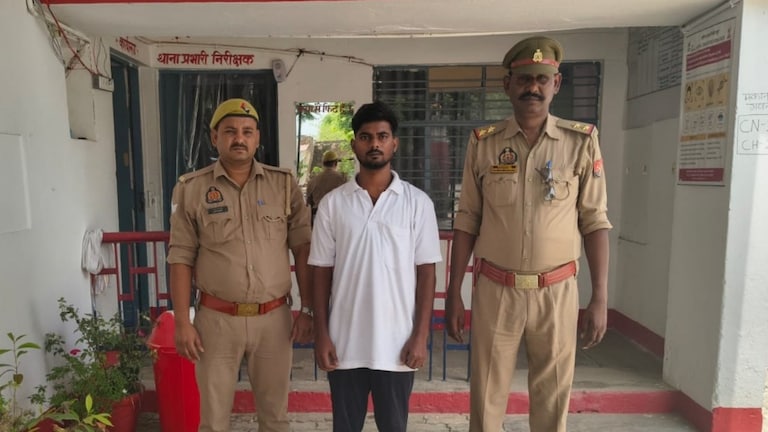 उत्तर प्रदेश, फरार गैंगस्टर आकाश चौधरी गिरफ्तार, अमेठी पुलिस को मिली बड़ी सफलता Amethi Police