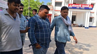 उत्तर प्रदेश, रायबरेली में एंटी करप्शन का बड़ा धमाका, 18 हजार की घूस लेते वन दरोगा रंगे हाथ गिरफ्तार, महकमे में हड़कंप Raebareli News