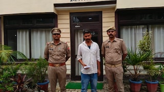 पुलिस की बड़ी कार्रवाई, 100 ग्राम चरस के साथ उत्तराखंड का तस्कर गिरफ्तार Bareilly Police