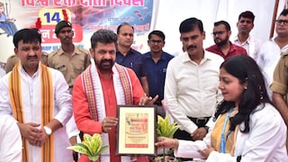 एक यूनिट रक्त से बच सकती हैं तीन जिंदगियां, बलिया में रक्तदाताओं का हुआ सम्मान Ballia News