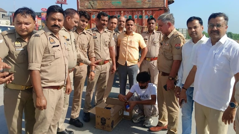 अवैध शराब तस्करी का खुलासा, 1400 पेटी शराब से भरा कैंटर पकड़ा गया Saharanpur liquor smuggling