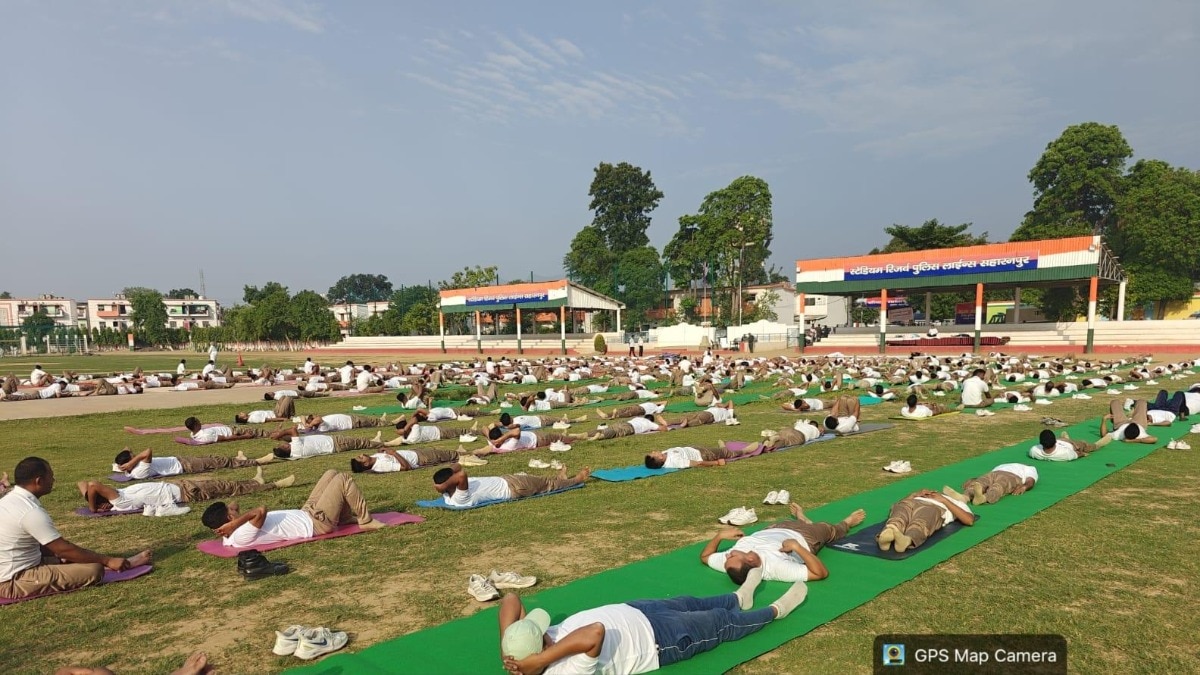  योग दिवस से पहले सहारनपुर पुलिस लाइन में उमड़ा जनसैलाब, 400 लोगों ने किया सामूहिक योगाभ्यास