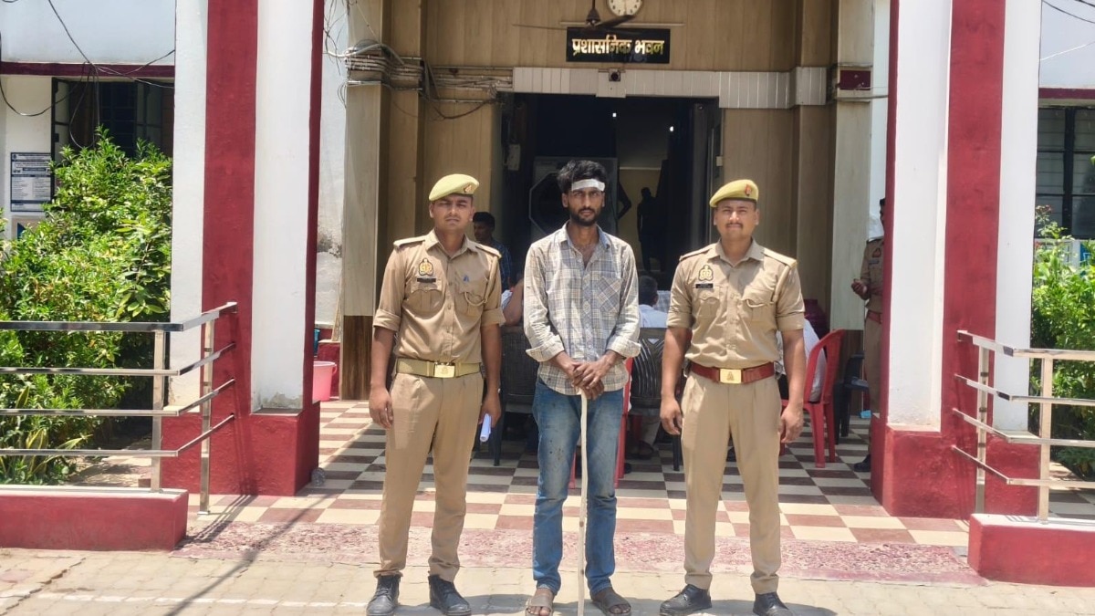 दुकान पर सिगरेट के पैसे मांगने पर बवाल, जानलेवा हमले में शामिल मुख्य आरोपी गिरफ्तार, लोहे की रॉड बरामद