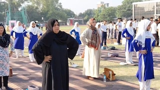 Saharanpur News: अंतर्राष्ट्रीय योग दिवस पर दिखी एकता की मिसाल, मुस्लिम महिलाओं-छात्रों समेत हजारों लोगों ने किया योगाभ्यास अंतर्राष्ट्रीय योग दिवस पर दिखी एकता की मिसाल, मुस्लिम महिलाओं-छात्रों समेत हजारों लोगों ने किया योगाभ्यास