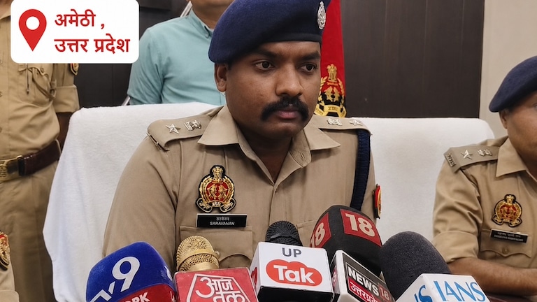 Amethi Murder Case: इंस्टाग्राम पर शुरू हुई मोहब्बत का दर्दनाक अंत, प्रेमी ने मुंह दबाकर की प्रेमिका की हत्या, दिल्ली के कमला नगर से हुई गिरफ्तारी इंस्टाग्राम पर शुरू हुई मोहब्बत का दर्दनाक अंत; प्रेमी ने मुंह दबाकर की प्रेमिका की हत्या, दिल्ली के कमला नगर से हुई गिरफ्तारी