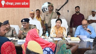 Gonda News: समाधान दिवस में आयुक्त दुर्गा शक्ति नागपाल का सख्त संदेश, शिकायतों के समयबद्ध निस्तारण के निर्दे समाधान दिवस में आयुक्त दुर्गा शक्ति नागपाल का सख्त संदेश, शिकायतों के समयबद्ध निस्तारण के निर्देश