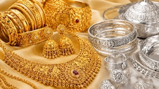 Sonbhadra Gold Silver Rate: सोने में बड़ी गिरावट, चांदी में मामूली उछाल; सोनभद्र सराफा बाजार में बढ़ी हलचल, जानिए अपने बाजार का भाव सोने में बड़ी गिरावट, चांदी में मामूली उछाल; सोनभद्र सराफा बाजार में बढ़ी हलचल, जानिए अपने बाजार का भाव