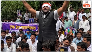 मेरठ में दलित समाज के प्रदर्शन के समय SSP अविनाश पांडेय ने जिस रवि गौतम को मारे थे थप्पड़, उसका अब एक और वीडियो सामने आया Ravi Gautam Video