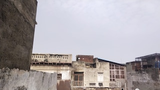 Mathura Weather Today: मथुरा में आज बादलों और धूप के बीच रहेगा मौसम का उतार-चढ़ाव, उमस के साथ बारिश की भी संभावना, जानिए आज का तापमान मथुरा में आज बादलों और धूप के बीच रहेगा मौसम का उतार-चढ़ाव, उमस के साथ बारिश की भी संभावना, जानिए आज का तापमान
