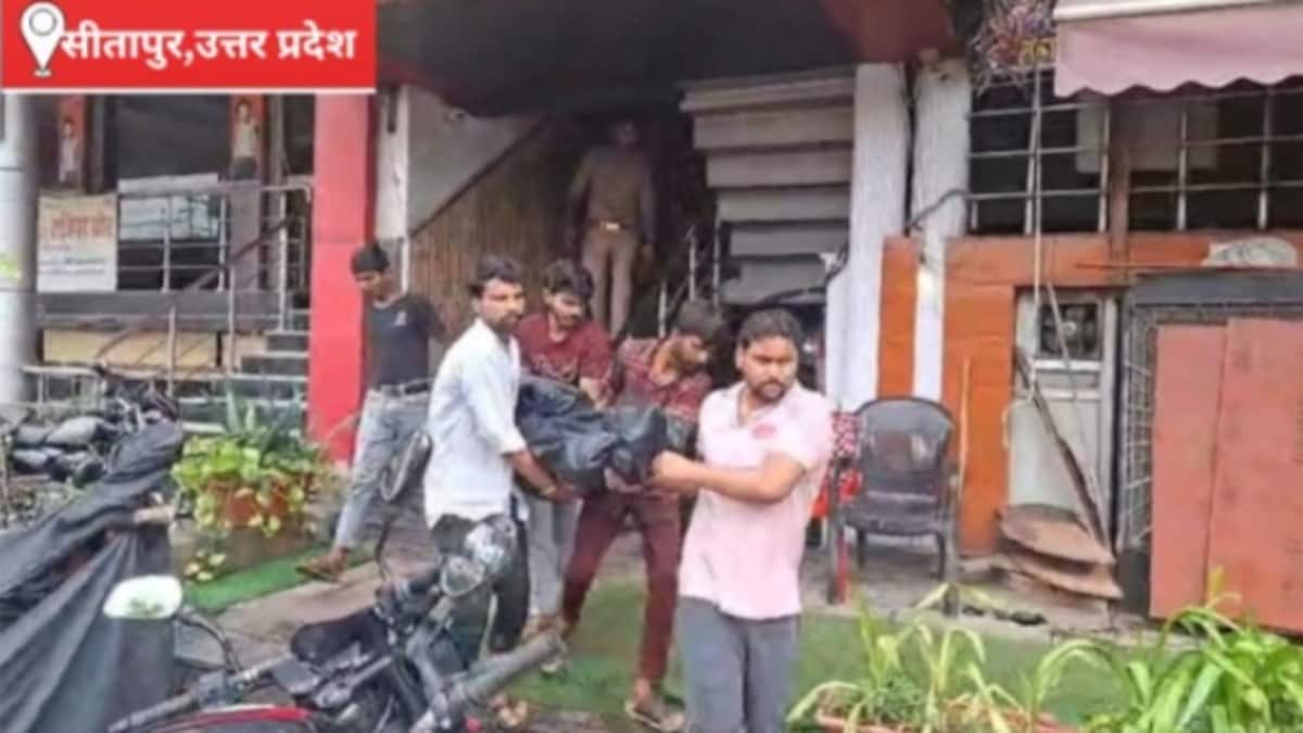 Sitapur News: सीतापुर के होटल में महिला का शव मिलने से सनसनी, परिजनों ने जताई हत्या की आशंका, पति से लंबे समय से चल रहा था विवाद सीतापुर के होटल में महिला का शव मिलने से सनसनी: परिजनों ने जताई हत्या की आशंका, पति से लंबे समय से चल रहा था विवाद