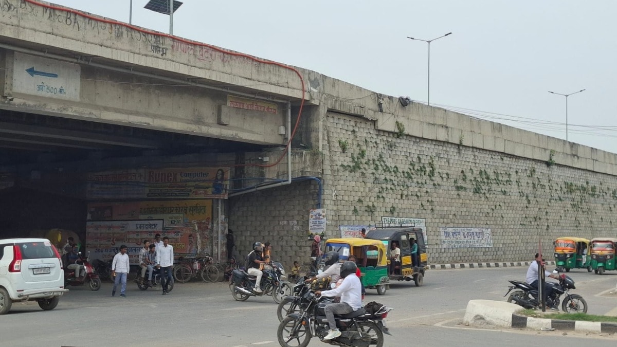 Chandauli Weather Update: आसमान में बादलों का डेरा, बारिश नहीं, जानिए आज कितना रहने वाला है तापमान आसमान में बादलों का डेरा, बारिश नहीं, जानिए आज कितना रहने वाला है तापमान