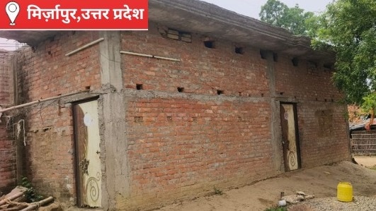 पति पर दूसरी शादी के शक में मां ने बच्चों संग खाया जहर, तीन की मौत, एक बेटी जिंदगी की जंग लड़ रही