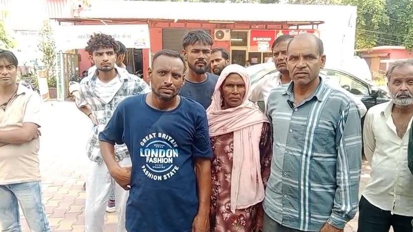 बिजली लाइन पर काम के दौरान संविदाकर्मी करंट की चपेट में, हालत गंभीर 