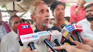 Mainpuri News: नगला अनी हत्याकांड पर बढ़ी सियासी हलचल, आज पीड़ित परिवार से मिलेगा कांग्रेस का प्रतिनिधिमंडल नगला अनी हत्याकांड पर बढ़ी सियासी हलचल, आज पीड़ित परिवार से मिलेगा कांग्रेस का प्रतिनिधिमंडल