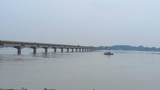 Barabanki News: बाराबंकी में सरयू नदी उफान पर, घाघरा घाट पर जलस्तर चेतावनी स्तर से 4 सेंटीमीटर ऊपर बाराबंकी में सरयू नदी उफान पर, घाघरा घाट पर जलस्तर चेतावनी स्तर से 4 सेंटीमीटर ऊपर