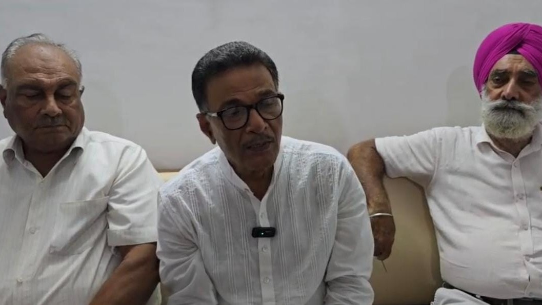 Saharanpur News: सहारनपुर मस्जिद विवाद पर सर्वदलीय संघर्ष समिति का बड़ा ऐलान, पूर्व विधायक बोले- शहर का भाईचारा नहीं टूटने देंगे