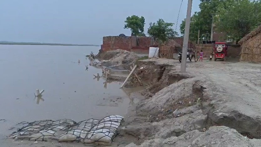 Sitapur News: शारदा का बढ़ता जलस्तर बना प्रशासन की चिंता, बाढ़ संभावित गांवों में पहुंचीं एसडीएम
