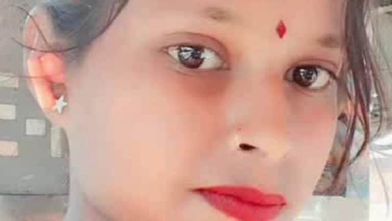 Fatehpur News: इश्क से इकरार, फिर मौत का फंदा, नवविवाहिता की संदिग्ध मौत, दहेज हत्या का मुकदमा दर्ज इश्क से इकरार, फिर मौत का फंदा, नवविवाहिता की संदिग्ध मौत, दहेज हत्या का मुकदमा दर्ज