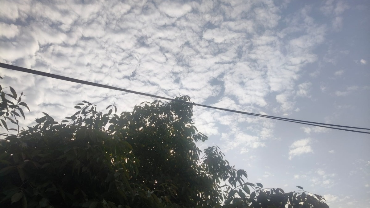 Mathura Weather Update: सावधान भी, राहत भी, बारिश की फुहारों संग बदलेगा मौसम का मिजाज, मथुरा में दिनभर छाए रहेंगे बादल