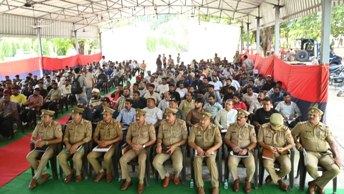 Saharanpur News: कांवड़ यात्रा-2026: सहारनपुर में सुरक्षा के कड़े इंतजाम, डीजे की ऊंचाई 12 फीट तय, ड्रोन से होगी निगरानी कांवड़ यात्रा-2026: सहारनपुर में सुरक्षा के कड़े इंतजाम, डीजे की ऊंचाई 12 फीट तय, ड्रोन से होगी निगरानी