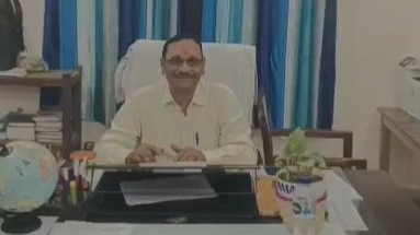 Amethi News: अब लेबर चौक नहीं, मोबाइल पर मिलेगा मजदूर, अमेठी में शुरू हुआ 'डिजिटल लेबर चौक', एक क्लिक पर मिलेंगे कुशल श्रमिक