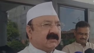 Amethi News: धर्मेंद्र प्रधान के इस्तीफे पर सांसद किशोरी लाल का बड़ा बयान, देर आए, दुरुस्त आए, शिक्षा मंत्री का इस्तीफा छात्रों के आंदोलन की जीत धर्मेंद्र प्रधान के इस्तीफे पर सांसद किशोरी लाल का बड़ा बयान: देर आए, दुरुस्त आए, शिक्षा मंत्री का इस्तीफा छात्रों के आंदोलन की जीत
