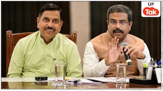 देश का नया शिक्षा मंत्री बनने से पहले प्रह्लाद जोशी ने इस्तीफा देने वाले धर्मेंद्र प्रधान के लिए क्या कहा था? Photo: Prahlad Joshi and Dharmendra Pradhan
