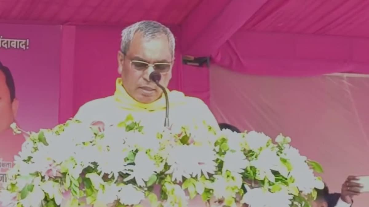 Chandauli News: राजभर के बयान से यूपी की सियासत में हलचल, विपक्ष को दी खुली चुनौती, कहा- सपा के साथ नहीं बचेगा कोई बड़ा साथी राजभर के बयान से यूपी की सियासत में हलचल, विपक्ष को दी खुली चुनौती, कहा- सपा के साथ नहीं बचेगा कोई बड़ा साथी
