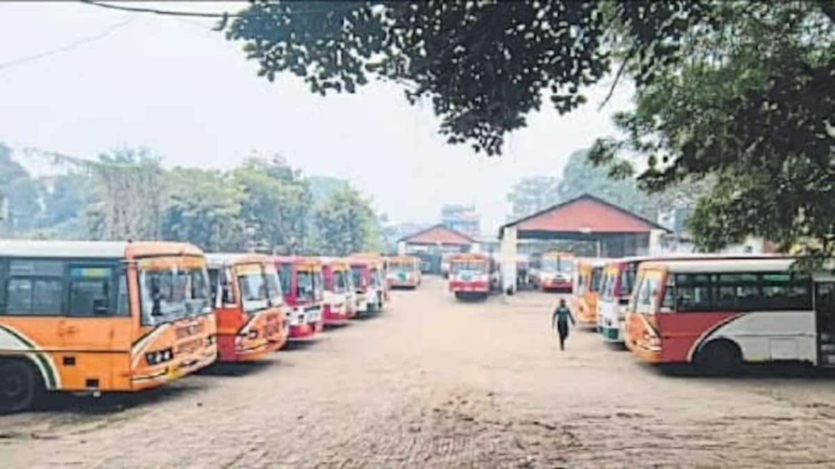Raebareli News: रायबरेली का मॉडल बस स्टेशन अधूरा, डेडलाइन बीतने के बाद भी यात्रियों को नहीं मिली आधुनिक सुविधाएं रायबरेली का मॉडल बस स्टेशन अधूरा, डेडलाइन बीतने के बाद भी यात्रियों को नहीं मिली आधुनिक सुविधाएं